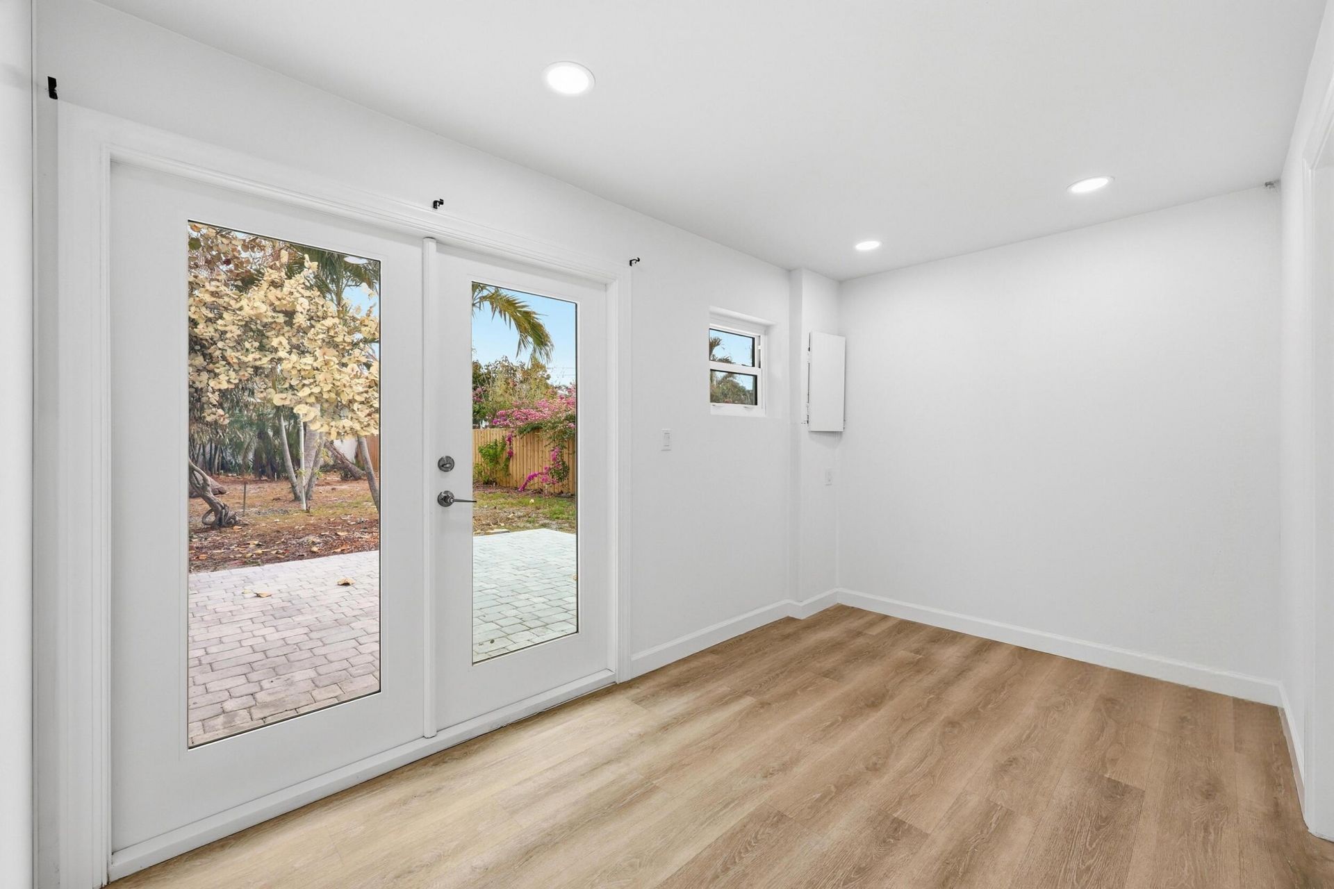 1612 NE South Street, Jensen Beach, FL 34957 Photo