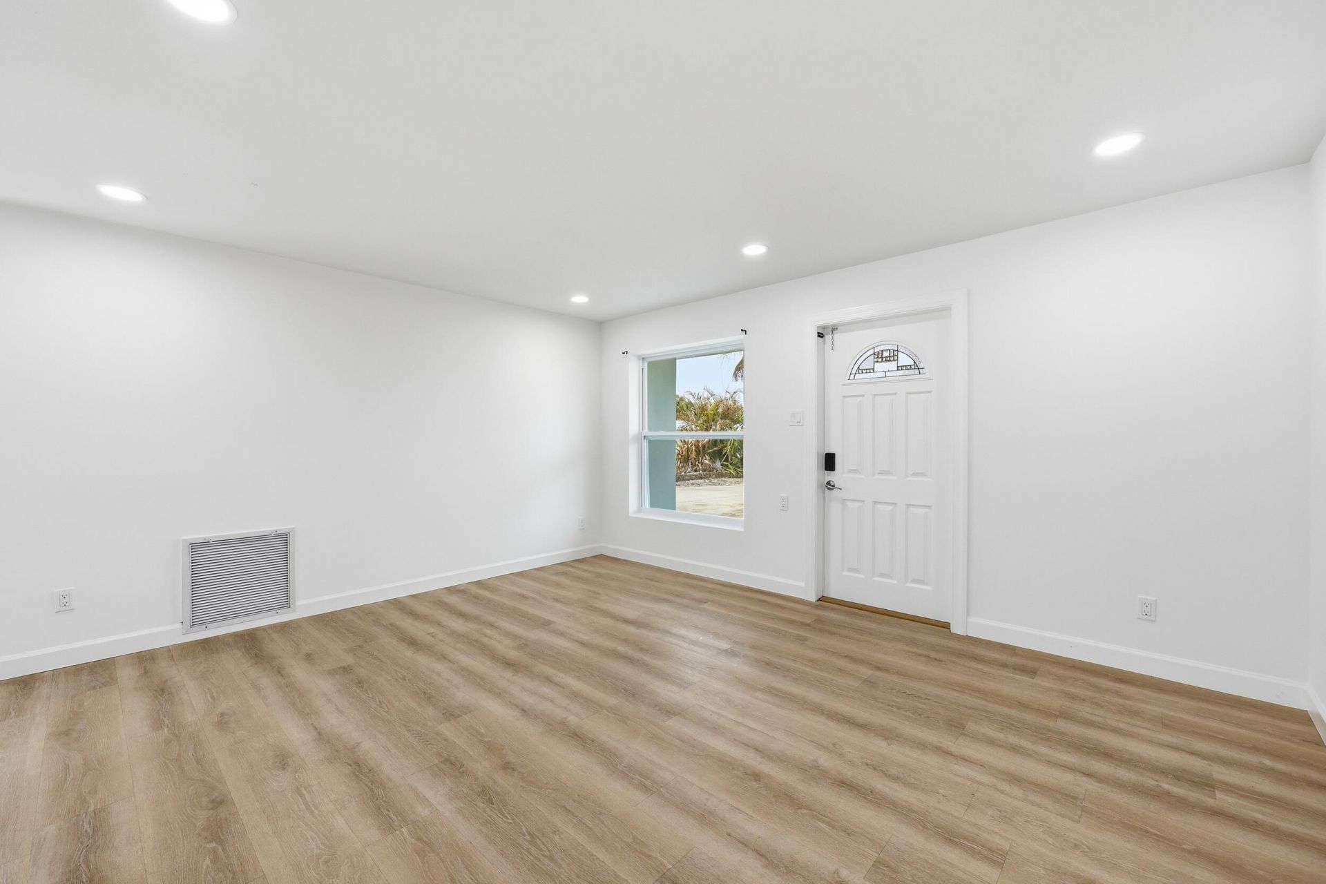 1612 NE South Street, Jensen Beach, FL 34957 Photo