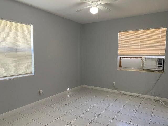 520 52nd Street, West Palm Beach, FL 33407 Photo