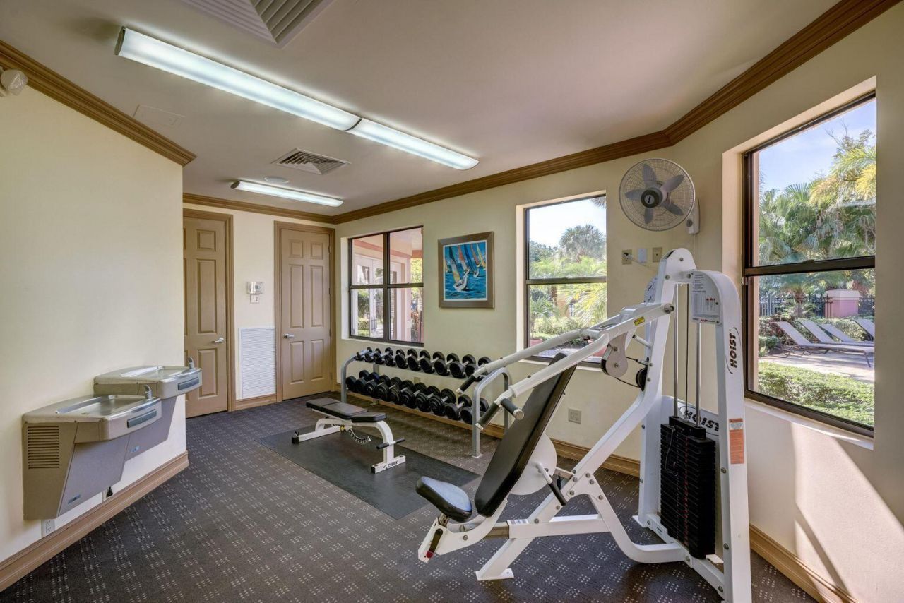 300 Uno Lago Drive, Unit 305, Juno Beach, FL 33408 Photo