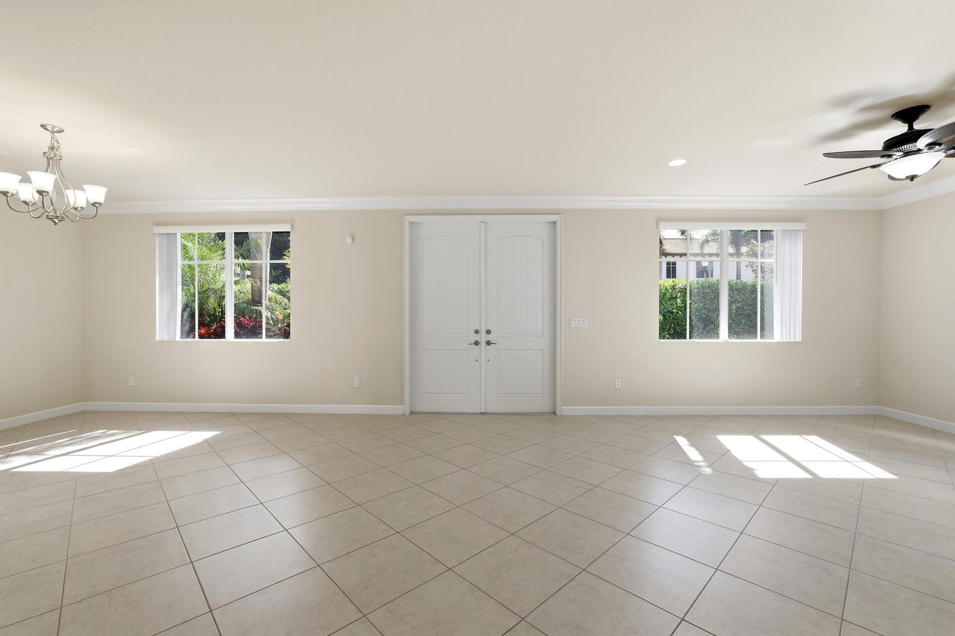 148 NW Emerson Place, Boca Raton, FL 33432 Photo
