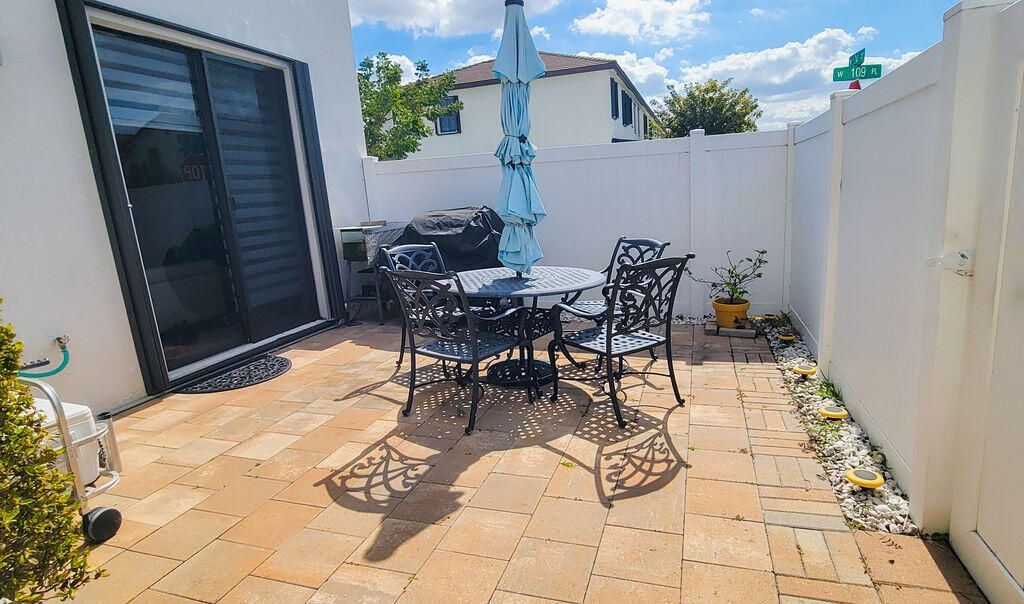 10902 W 33rd Way, Hialeah, FL 33018 Photo