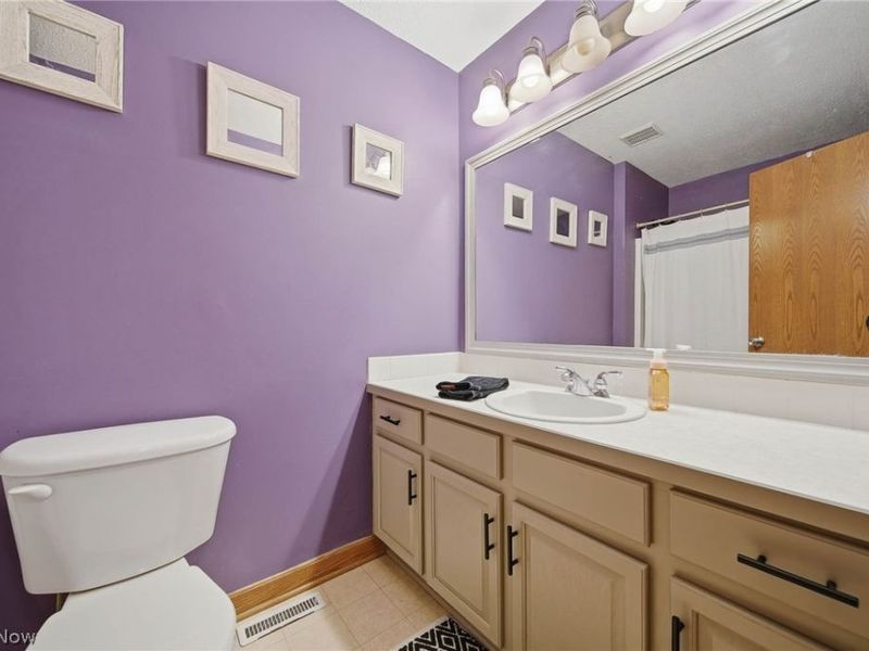 11080 Dunsby Avenue NW, Uniontown, OH 44685 Photo 22