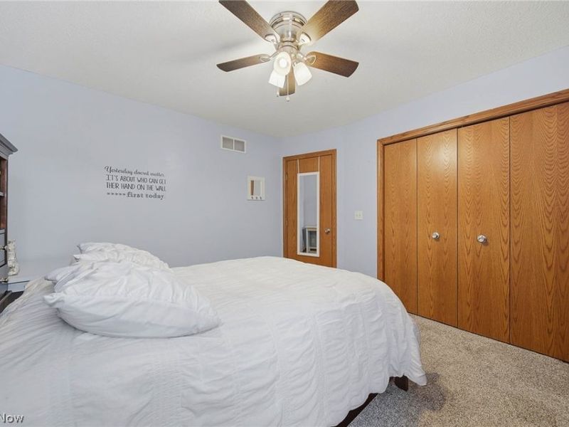 11080 Dunsby Avenue NW, Uniontown, OH 44685 Photo 24