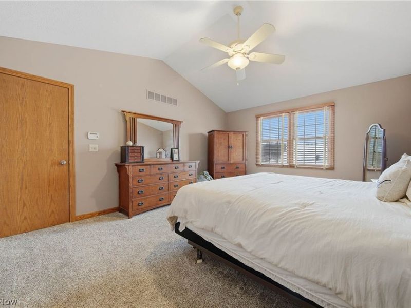 11080 Dunsby Avenue NW, Uniontown, OH 44685 Photo 29