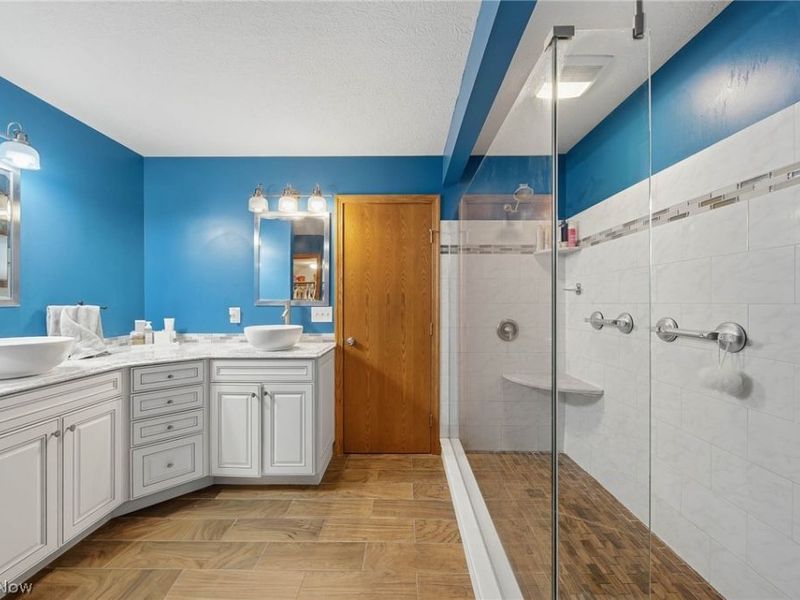 11080 Dunsby Avenue NW, Uniontown, OH 44685 Photo 30