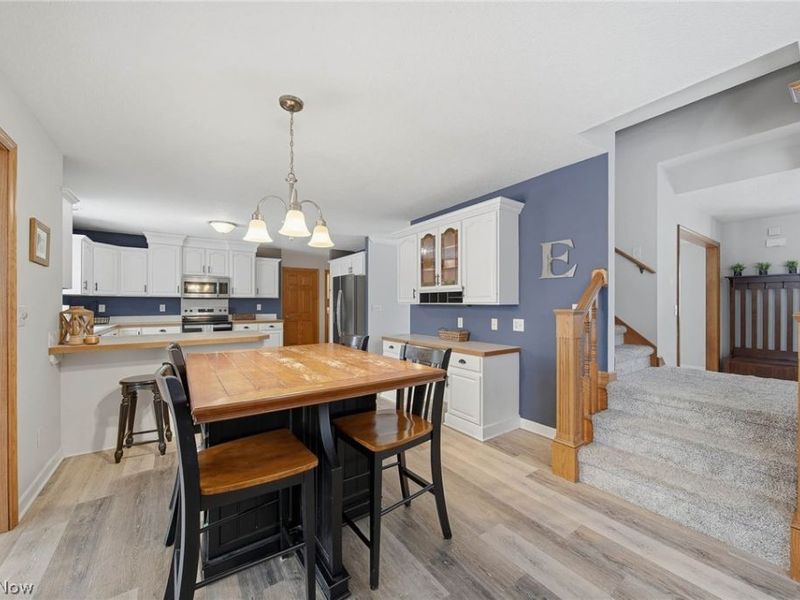 11080 Dunsby Avenue NW, Uniontown, OH 44685 Photo 7