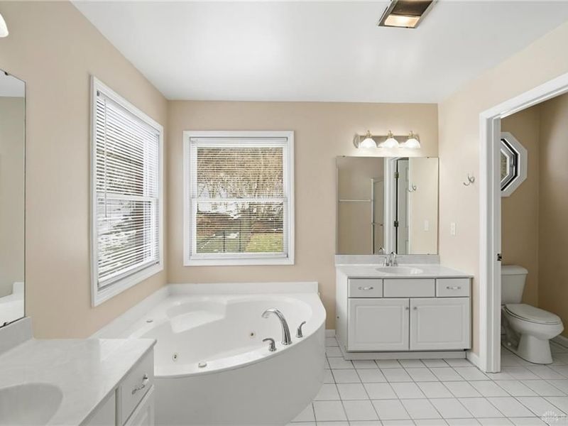 1776 Thall Drive, Hamilton, OH 45013 Photo 12