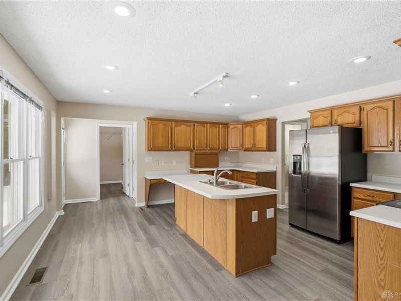 1776 Thall Drive, Hamilton, OH 45013 Photo 6