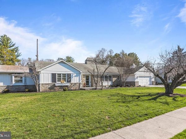 228 CLEARVIEW ROAD, HANOVER, PA 17331