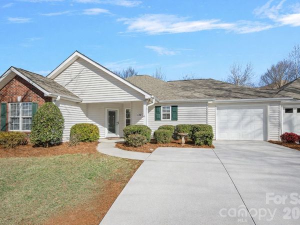 132 Ashwood Lane, Mooresville, NC 28117