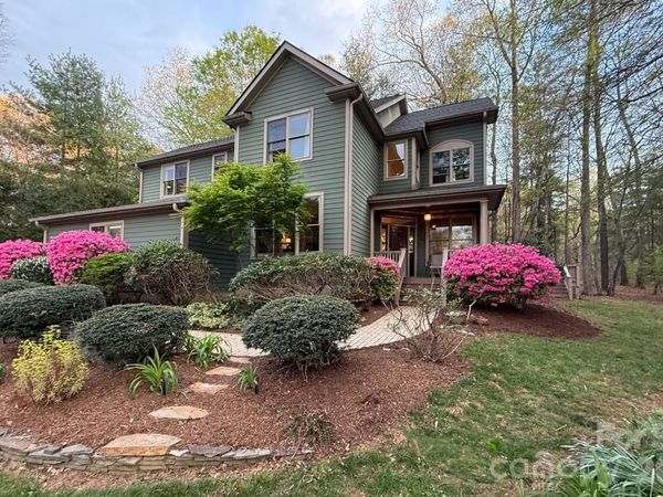 25 Madelyn Lane, Fairview, NC 28730