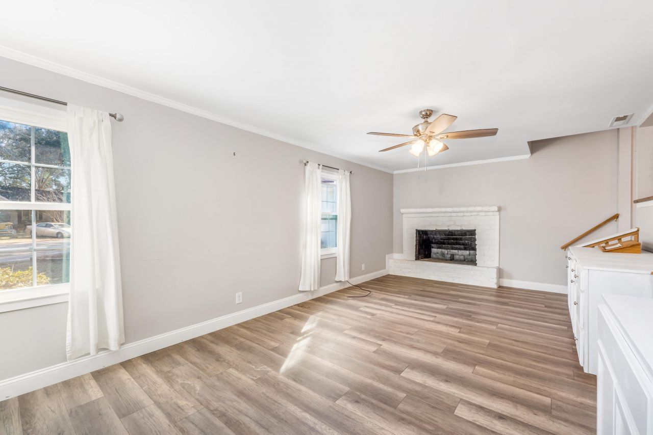 1005 Point Of Light Lane Photo 19