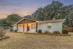 1005 Point Of Light Lane photo 4