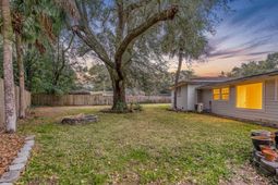 1005 Point Of Light Lane photo 4