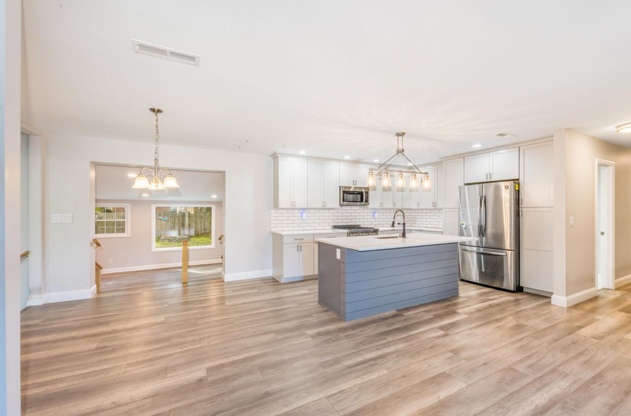 1005 Point Of Light Lane Photo 9