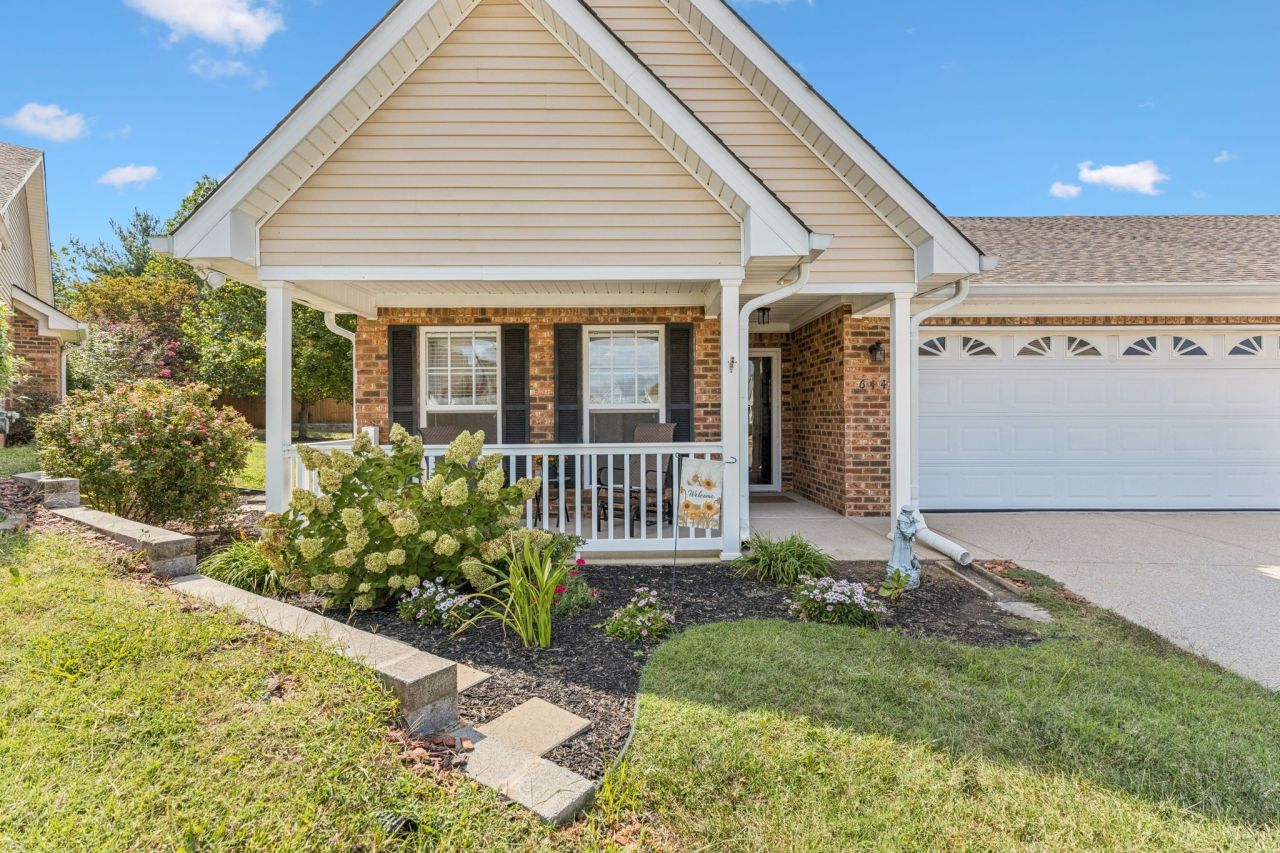 644 Village Green Cir Murfreesboro, TN 37128