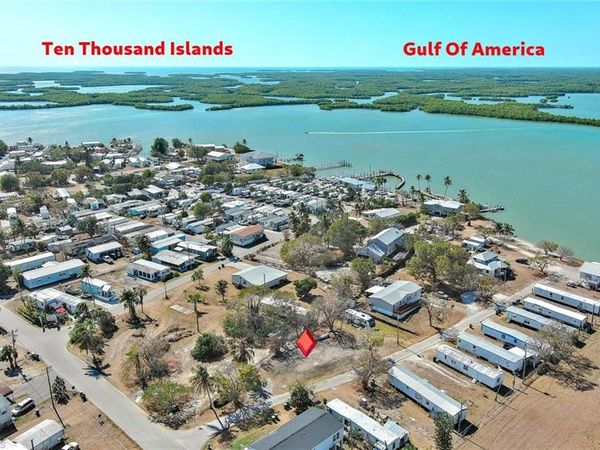 1160 Rewis DR , CHOKOLOSKEE, FL 34138