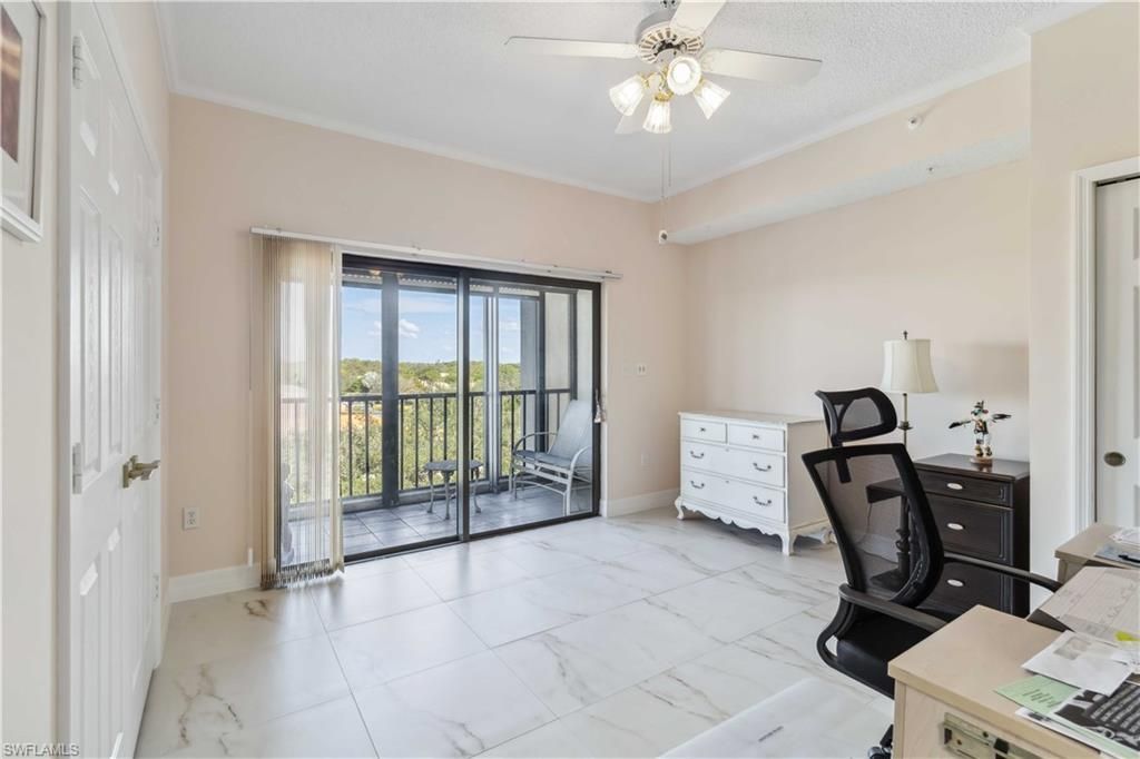 900 Arbor Lake Dr, Unit 9-505, Naples, FL 34110 Photo