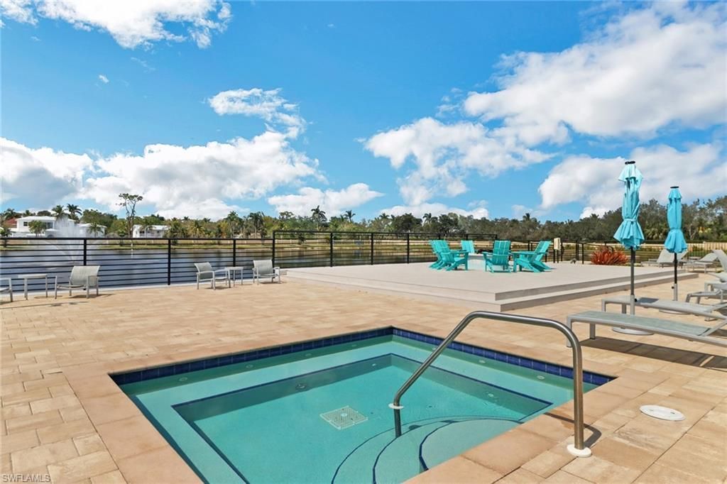 4687 Arboretum Cir, Unit 101, Naples, FL 34112 Photo