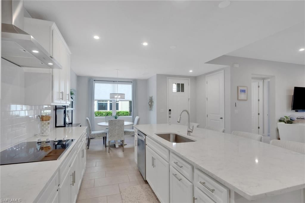 4687 Arboretum Cir, Unit 101, Naples, FL 34112 Photo