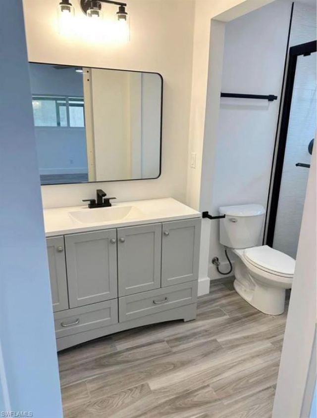 6478 Royal Woods Dr, Fort Myers, FL 33908 Photo