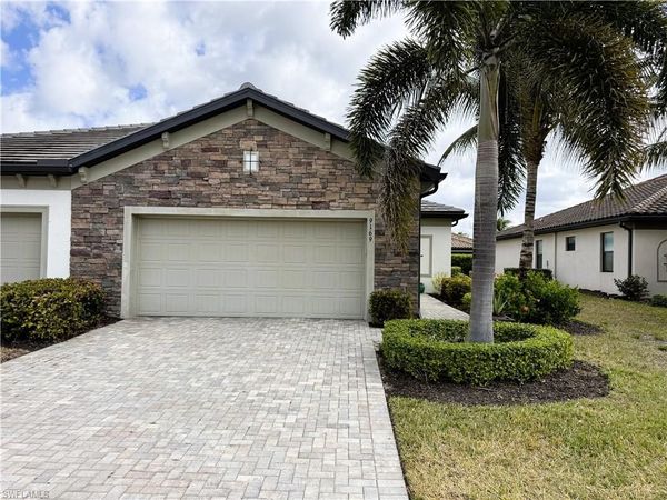 9169 Glenforest DR, NAPLES, FL 34120