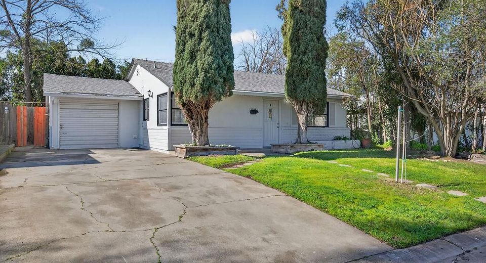 3308 Windsor Dr, Sacramento, CA 95864 Photo