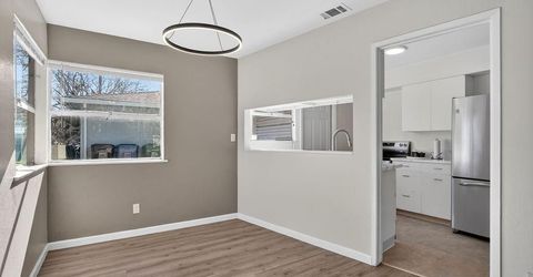 3308 Windsor Dr, Sacramento, CA 95864 Photo