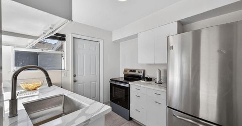 3308 Windsor Dr, Sacramento, CA 95864 Photo