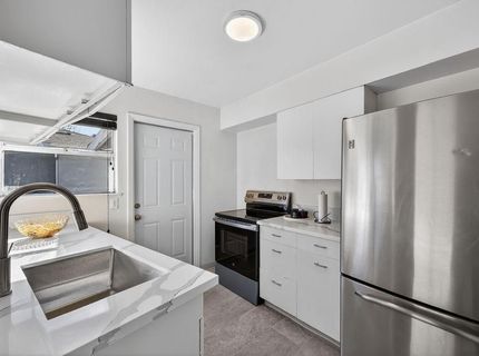 3308 Windsor Dr, Sacramento, CA 95864 Photo