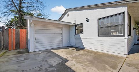 3308 Windsor Dr, Sacramento, CA 95864 Photo