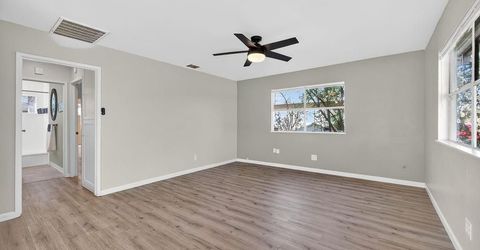 3308 Windsor Dr, Sacramento, CA 95864 Photo