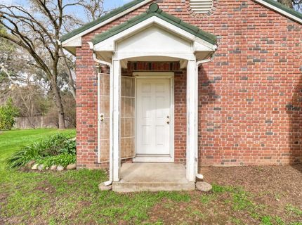 3200 Becerra Way, Sacramento, CA 95821 Photo