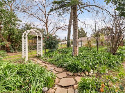 3200 Becerra Way, Sacramento, CA 95821 Photo