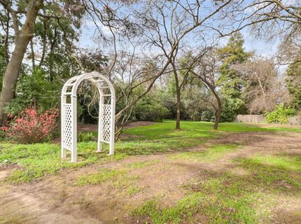 3200 Becerra Way, Sacramento, CA 95821 Photo