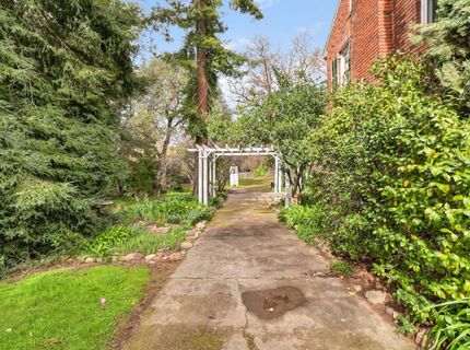 3200 Becerra Way, Sacramento, CA 95821 Photo