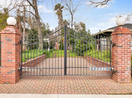 3200 Becerra Way, Sacramento, CA 95821 Photo