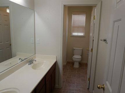 5224 Vesta Cir, Stockton, CA 95219 Photo