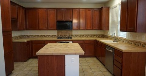 5224 Vesta Cir, Stockton, CA 95219 Photo