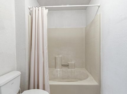 2400 Walnut Grove Way, Modesto, CA 95355 Photo