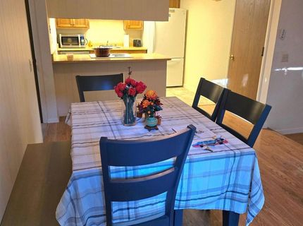 193 E Hillcrest Dr, Auburn, CA 95603 Photo