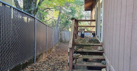 193 E Hillcrest Dr, Auburn, CA 95603 Photo