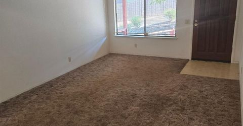 193 E Hillcrest Dr, Auburn, CA 95603 Photo