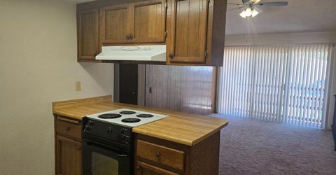 193 E Hillcrest Dr, Auburn, CA 95603 Photo