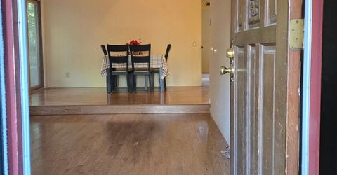 193 E Hillcrest Dr, Auburn, CA 95603 Photo