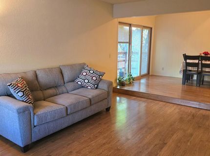 193 E Hillcrest Dr, Auburn, CA 95603 Photo