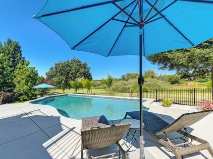 2367 Clubhouse Dr, Rocklin, CA 95765 Photo