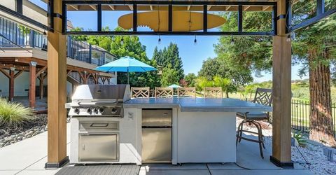 2367 Clubhouse Dr, Rocklin, CA 95765 Photo