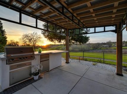 2367 Clubhouse Dr, Rocklin, CA 95765 Photo